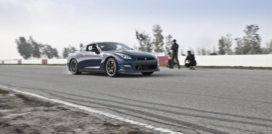  Nissan GT-R 2012 года  (US) (фото 56 из 74)